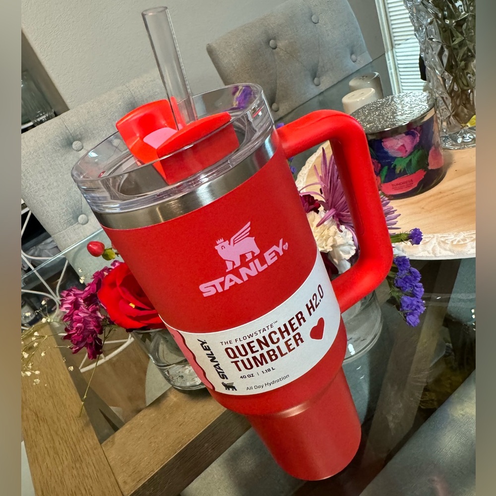 Stanley x Target // Valentine’s Exclusive // Red & Pink